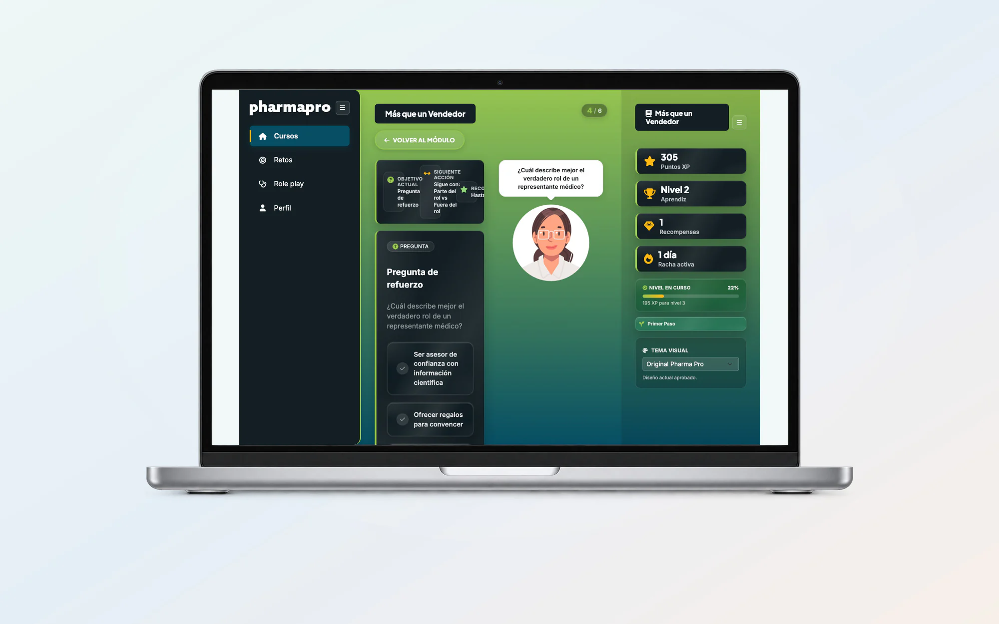 Módulo de aprendizaje de PharmaPro presentado en computadora